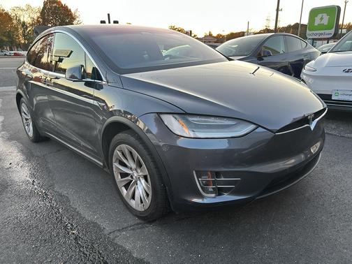 2020 Tesla Model X Long Range