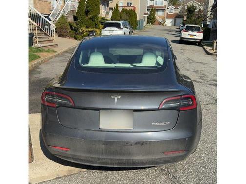 Grey 2022 Tesla Model 3 Performance