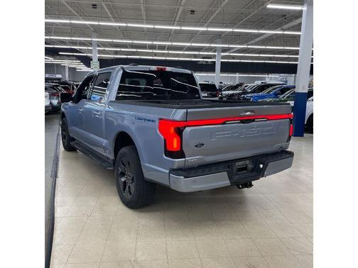 2022 Ford F-150 Lightning LARIAT
