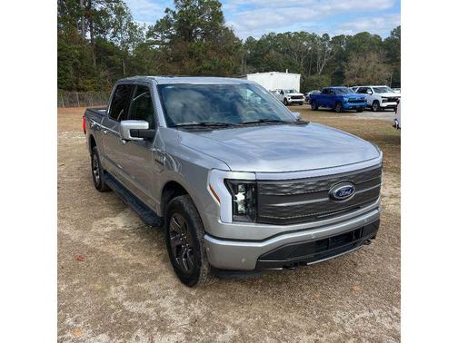 2023 Ford F-150 Lightning LARIAT