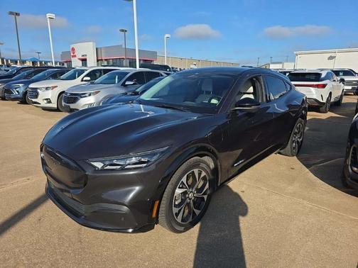 2022 Ford Mustang Mach-E Premium