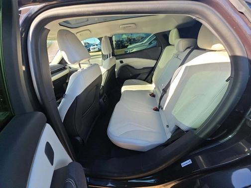 2022 Ford Mustang Mach-E Premium