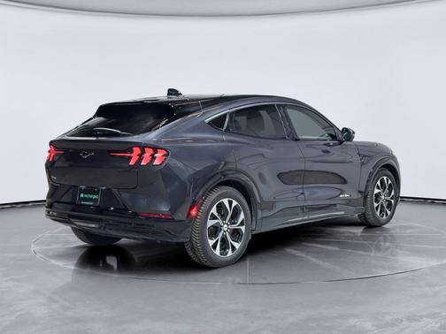 2022 Ford Mustang Mach-E Premium
