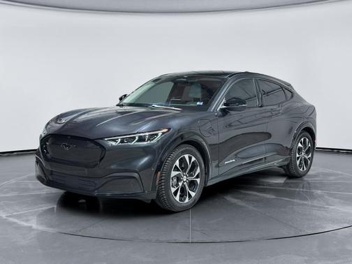 2022 Ford Mustang Mach-E Premium