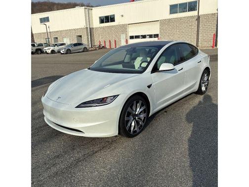2025 Tesla Model 3 Long Range