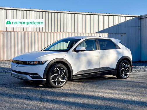 2024 Hyundai IONIQ 5 SEL