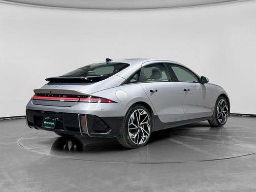 2023 Hyundai IONIQ 6 SEL