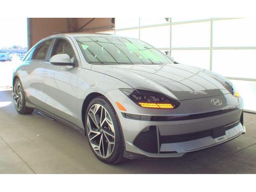 2024 Hyundai IONIQ 6 SEL