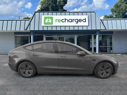 2023 Tesla Model 3 Standard Range