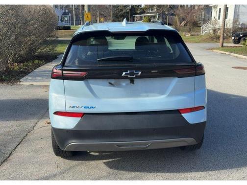 2022 Chevrolet Bolt EUV LT