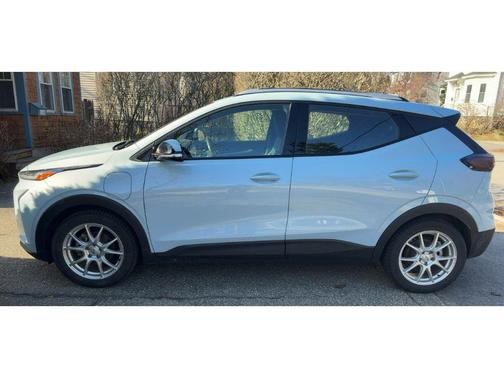 2022 Chevrolet Bolt EUV LT