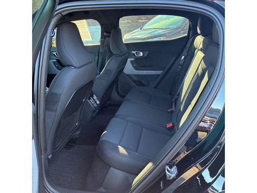 2022 Polestar 2 Long Range Dual Motor