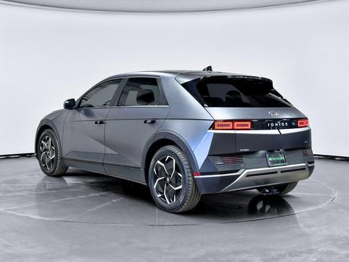Shooting Star (Matte Gray) 2024 Hyundai IONIQ 5 SEL