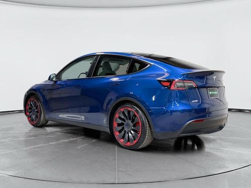 2024 Tesla Model Y Performance