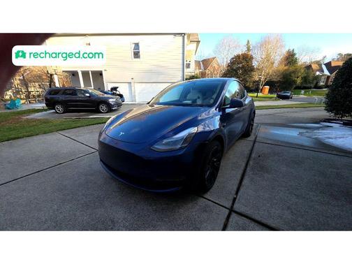 2024 Tesla Model Y Long Range
