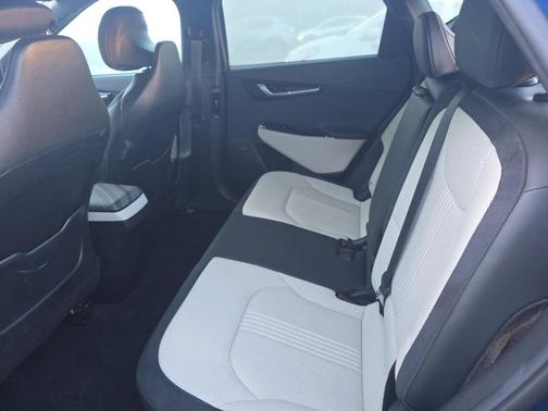 Yacht Blue 2023 Kia EV6 GT-Line