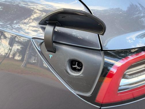 2020 Tesla Model 3 Performance