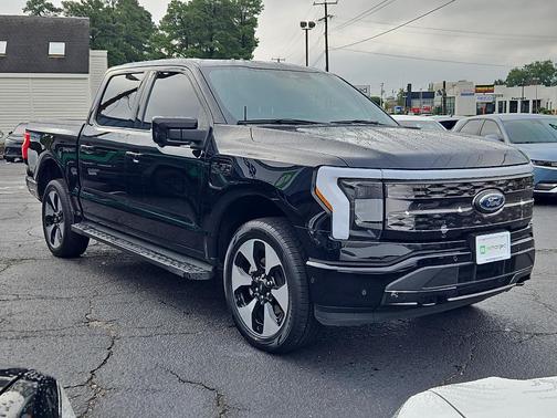 2023 Ford F-150 Lightning Platinum