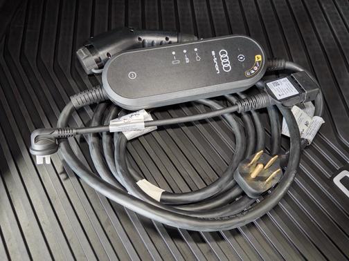 2022 Audi Q4 e-tron Prestige