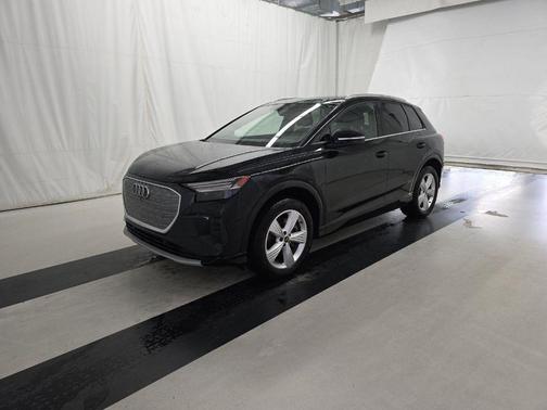 2022 Audi Q4 e-tron Prestige