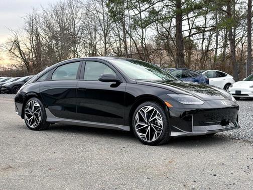 2024 Hyundai IONIQ 6 SEL