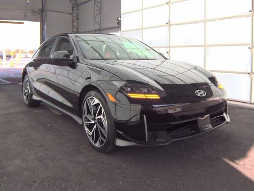 2024 Hyundai IONIQ 6 SEL