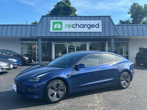 2022 Tesla Model 3 Long Range