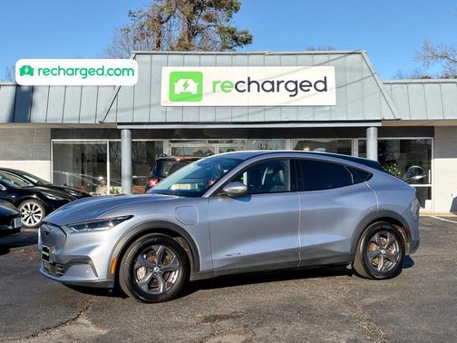 2022 Ford Mustang Mach-E Select