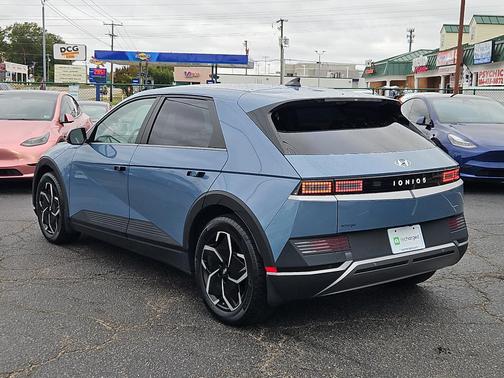 2023 Hyundai IONIQ 5 SEL