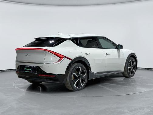2022 Kia EV6 GT-Line