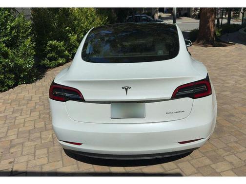Pearl White Multi-Coat 2023 Tesla Model 3 Long Range