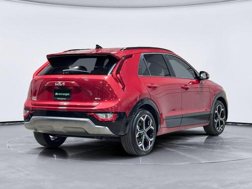 Runway Red 2023 Kia Niro Touring