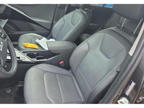 Graphite Gray 2023 Kia Niro EV Wave