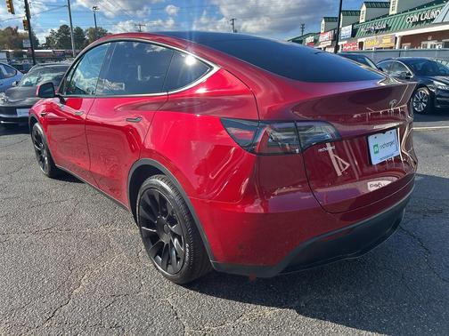 2025 Tesla Model Y Long Range