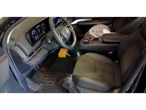 Black Diamond Pearl 2023 Nissan ARIYA EVOLVE+