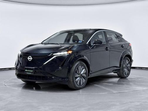 Black Diamond Pearl 2023 Nissan ARIYA EVOLVE+