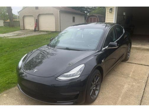 Solid Black 2020 Tesla Model 3 Standard Range