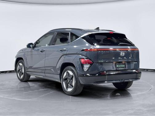 Ecotronic Gray Pearl 2024 Hyundai KONA EV Limited