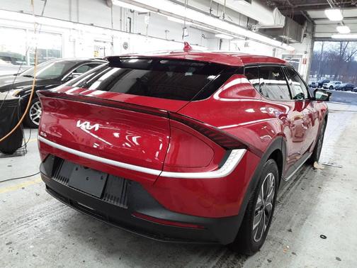 2024 Kia EV6 Light Long Range