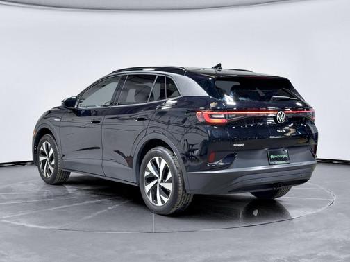 Deep Black Pearl 2023 Volkswagen ID.4 Pro