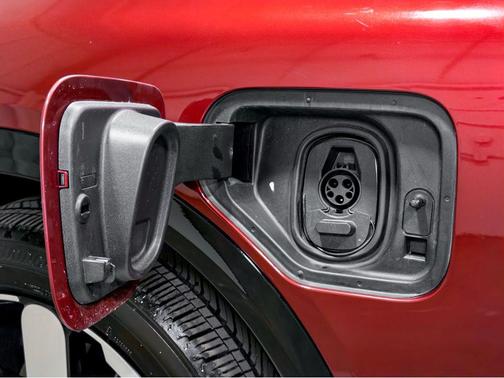 Scarlet Red Metallic 2024 Honda Prologue Elite