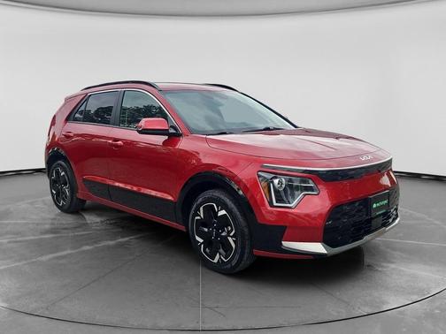 Runway Red 2023 Kia Niro EV Wind