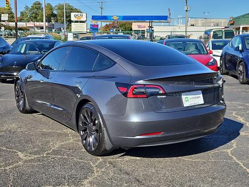 2023 Tesla Model 3 Performance