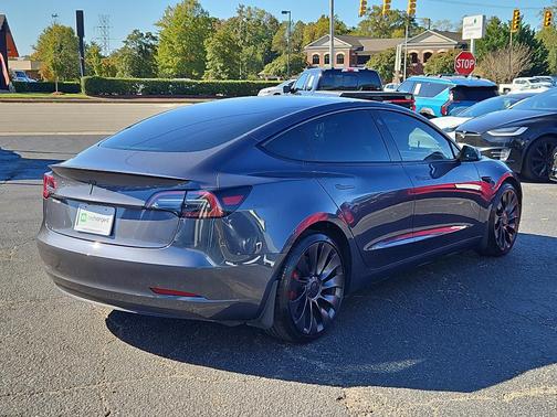 2023 Tesla Model 3 Performance