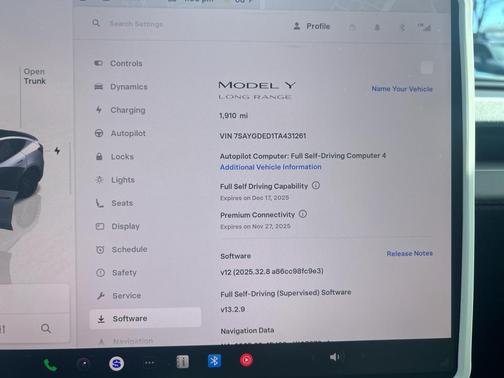 2026 Tesla Model Y Premium