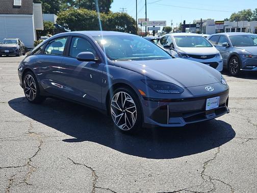 2023 Hyundai IONIQ 6 SEL