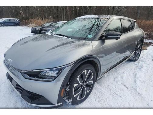 2022 Kia EV6 Wind