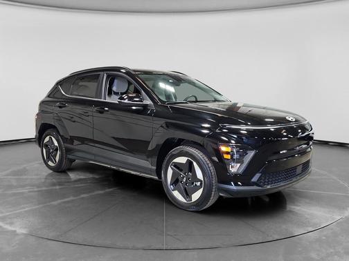 Abyss Black Pearl 2024 Hyundai KONA EV SEL