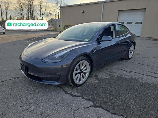 2022 Tesla Model 3 Long Range