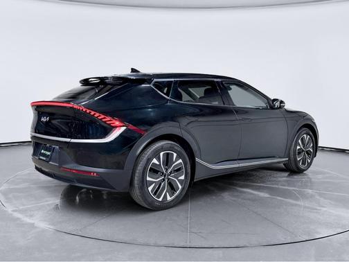 Aurora Black Pearl 2024 Kia EV6 Light Long Range